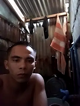 Snapshot of Glin1234 chatting on 11-10-25, 08:46 Glin1234 online show from 11-10-25, 08:46