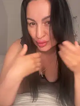 Helena7077 online show from 04-29-26, 10:38