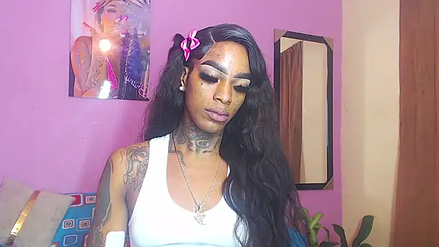 Snapshot of badgirls_cx chatting on 11-21-25, 12:48 badgirls cx online show from 11-21-25, 12:48