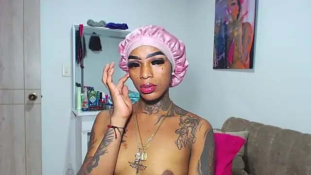 Snapshot of badgirls_cx chatting on 02-06-26, 01:43 badgirls cx online show from 02-06-26, 01:43