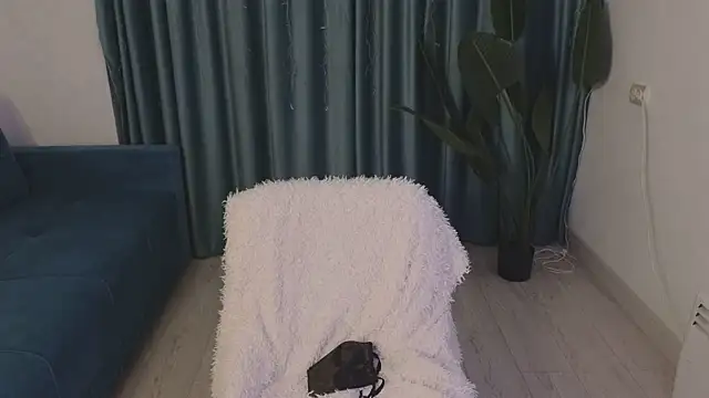 Snapshot of AudreyMell chatting on 03-12-25, 02:45 AudreyMell online show from 03-12-25, 02:45