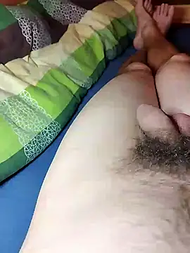 Snapshot of Crazzy_Maiky chatting on 12-09-24, 09:16 Crazzy Maiky online show from 12-09-24, 09:16