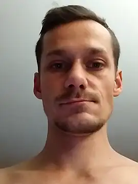 Snapshot of Crazzy_Maiky chatting on 01-04-25, 12:48 Crazzy Maiky online show from 01-04-25, 12:48