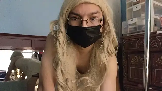 Snapshot of Sandrasaa chatting on 12-01-24, 11:47 Sandrasaa online show from 12-01-24, 11:47