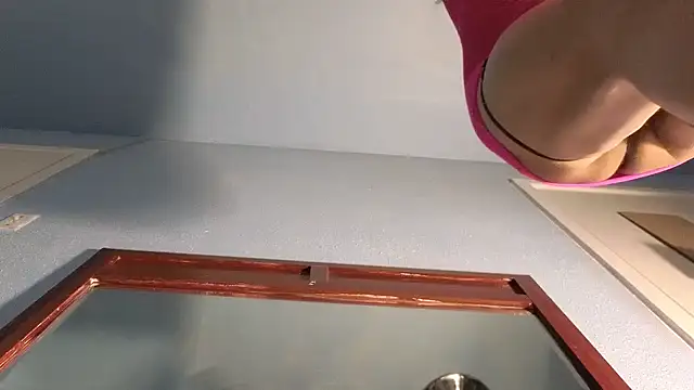 Snapshot of Sandrasaa chatting on 02-03-25, 12:47 Sandrasaa online show from 02-03-25, 12:47