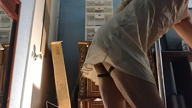 Snapshot of Sandrasaa chatting on 03-12-25, 04:46 Sandrasaa online show from 03-12-25, 04:46