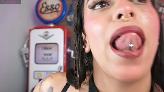 miss collins online show from 07-10-26, 07:05