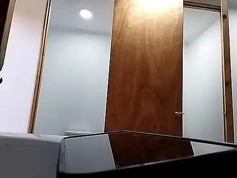 Snapshot of angelcachondo199211 chatting on 09-24-25, 04:54 angelcachondo199211 online show from 09-24-25, 04:54