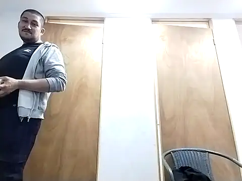 Snapshot of angelcachondo199211 chatting on 09-26-25, 01:26 angelcachondo199211 online show from 09-26-25, 01:26