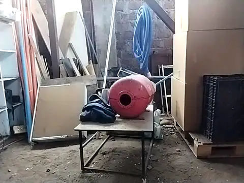 Snapshot of angelcachondo199211 chatting on 10-07-25, 04:15 angelcachondo199211 online show from 10-07-25, 04:15