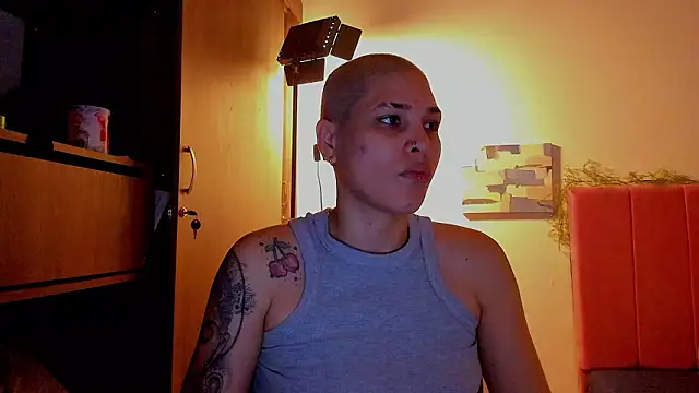 Charlee pink online show from 03-14-26, 06:57