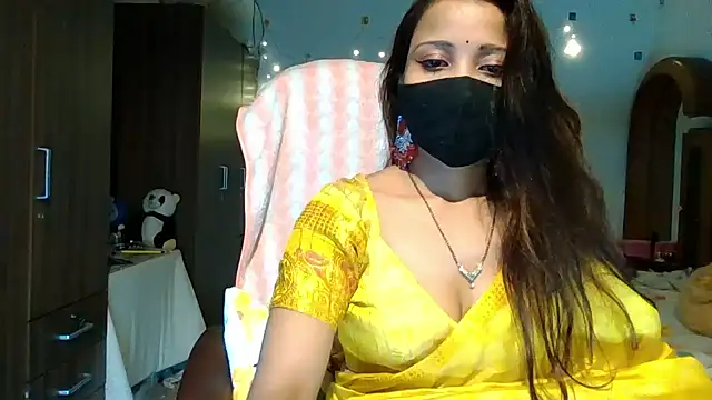 Cute-Tara online show from 01-25-25, 04:46