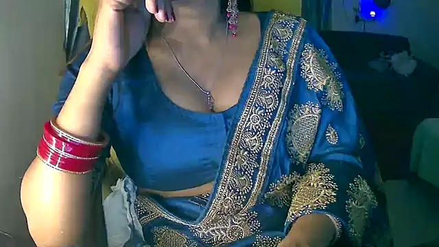 Cute-Tara online show from 11-22-25, 11:48