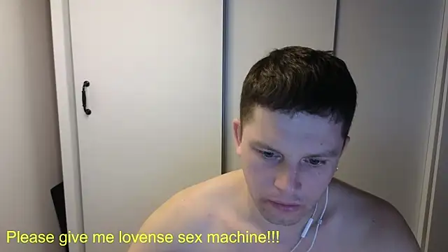 BigL0ve online show from 04-08-26, 01:55