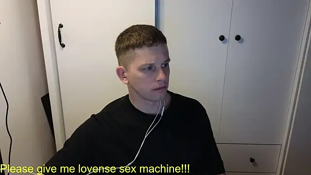 BigL0ve online show from 05-27-26, 01:41