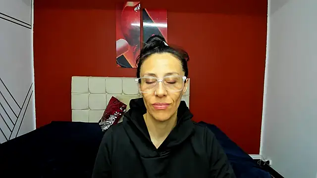 Snapshot of Abrillee1 chatting on 01-12-25, 09:30 Abrillee1 online show from 01-12-25, 09:30