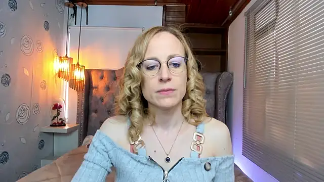 Snapshot of SammySanders chatting on 01-25-25, 12:16 SammySanders online show from 01-25-25, 12:16