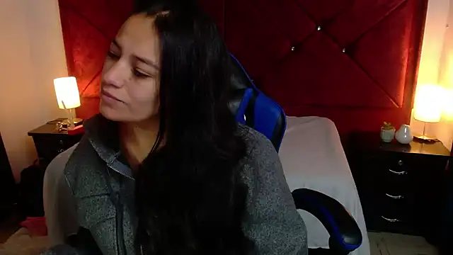 Snapshot of Julietacollins06 chatting on 01-15-26, 01:26 Julietacollins06 online show from 01-15-26, 01:26