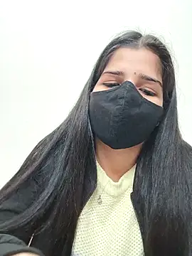 Snapshot of aaliya_bhattt chatting on 12-31-24, 05:40 aaliya bhattt online show from 12-31-24, 05:40