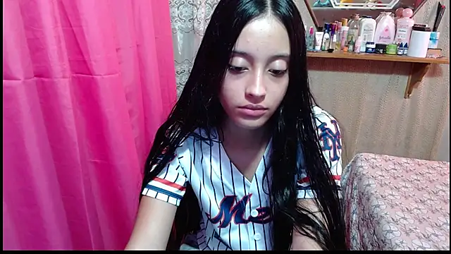 Snapshot of Lunawillis chatting on 02-09-26, 06:56 Lunawillis online show from 02-09-26, 06:56