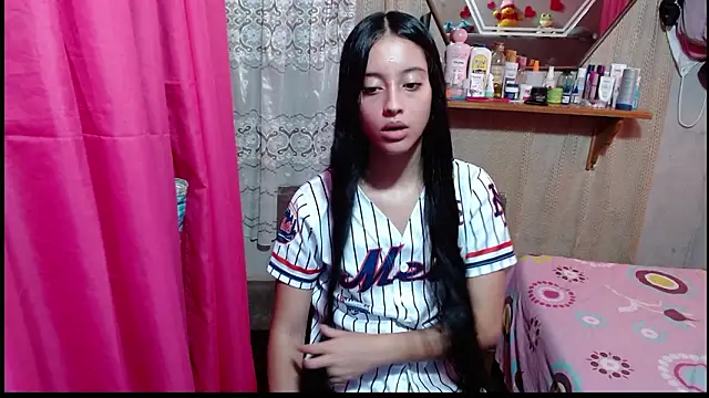 Snapshot of Lunawillis chatting on 03-14-26, 08:25 Lunawillis online show from 03-14-26, 08:25