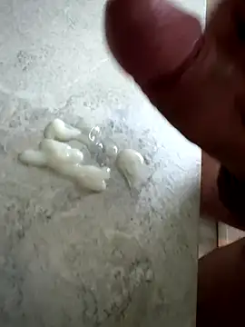 YoungCouple0604 online show from 12-16-25, 09:36