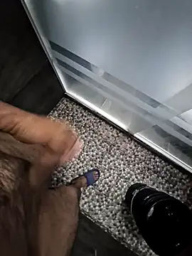 Snapshot of Piter1022 chatting on 01-26-25, 11:29 Piter1022 online show from 01-26-25, 11:29