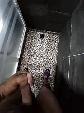 Snapshot of Piter1022 chatting on 03-17-25, 11:54 Piter1022 online show from 03-17-25, 11:54