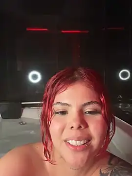 Snapshot of Gisell_Daniela1 chatting on 02-01-25, 05:07 Gisell Daniela1 online show from 02-01-25, 05:07