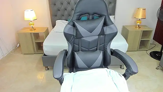 irantzu hank online show from 12-22-24, 12:27