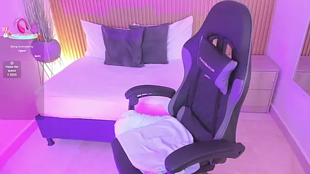 irantzu hank online show from 02-26-25, 12:36