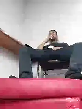 AndresSmith   online show from 12-16-24, 02:47