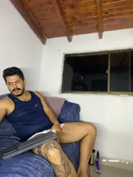 AndresSmith   online show from 04-08-26, 08:36