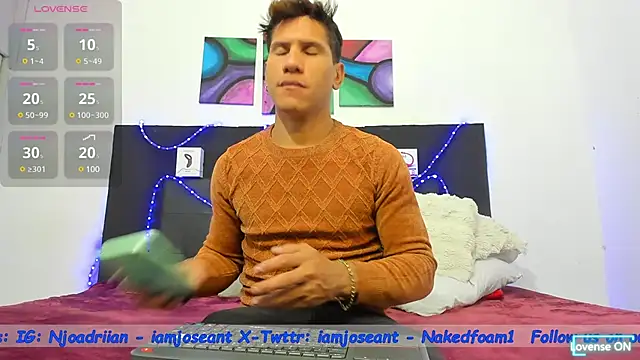 nakedfoam1 online show from 01-10-25, 03:50
