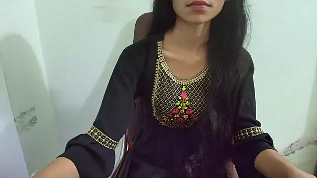 Snapshot of Srabontii chatting on 03-10-25, 12:29 Srabontii online show from 03-10-25, 12:29