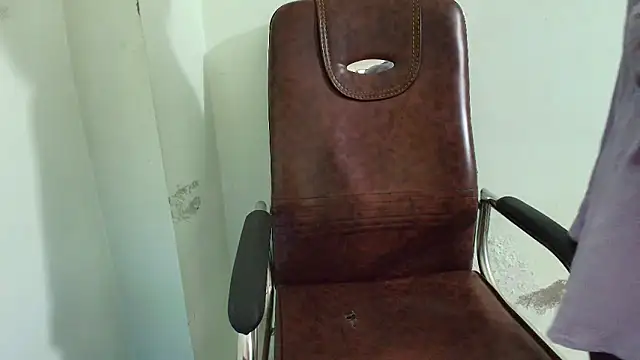 Snapshot of Srabontii chatting on 03-11-25, 10:09 Srabontii online show from 03-11-25, 10:09