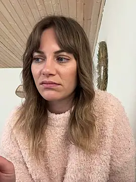 Milla  one online show from 02-19-25, 11:17