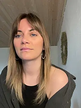 Milla  one online show from 03-11-25, 08:20