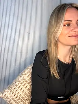 Milla  one online show from 12-16-25, 09:03