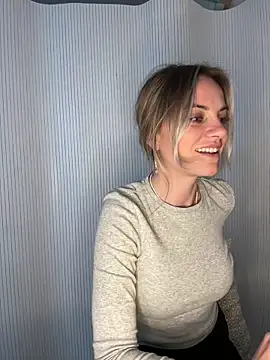 Milla  one online show from 04-19-26, 03:44