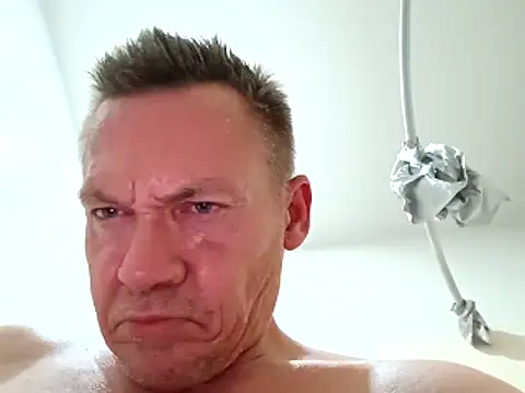 ed44435 online show from 01-08-26, 03:42