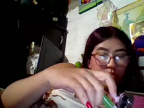 dafne19  online show from 02-12-25, 02:35