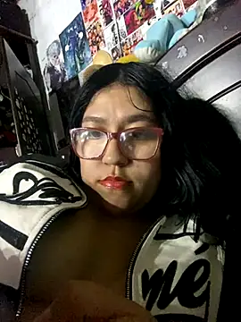 dafne19  online show from 11-10-25, 05:17