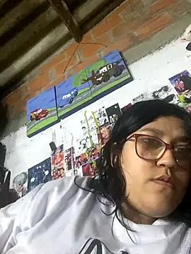 dafne19  online show from 11-29-25, 04:37