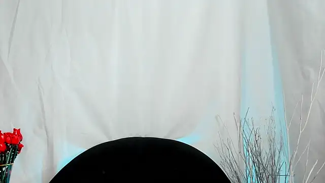 LukaCastillo online show from 10-31-25, 09:38