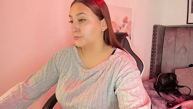 Alaia Cute online show from 11-15-25, 03:04