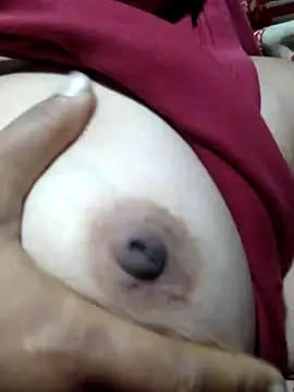 Snapshot of Natasha-In69 chatting on 02-05-25, 11:28 Natasha-In69 online show from 02-05-25, 11:28