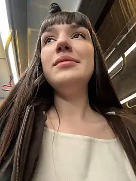 Sophie Avory online show from 12-04-24, 08:18