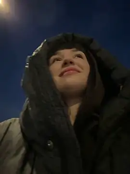 Sophie Avory online show from 02-05-25, 03:20