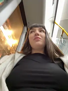 Sophie Avory online show from 02-08-25, 07:38